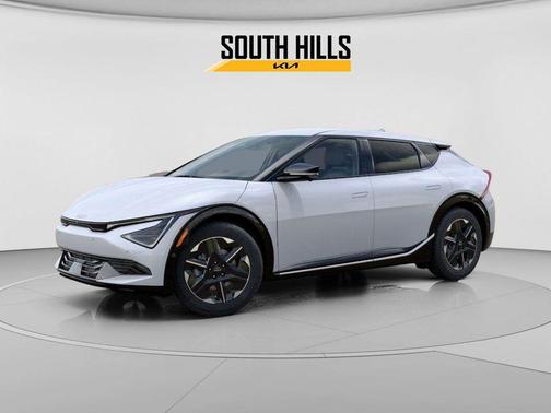 Glacier White Pearl 2025 Kia EV6 Wind