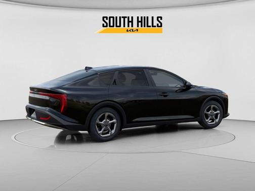 Aurora Black 2026 Kia K4 LXS