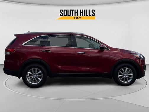 Remington Red Metallic 2016 Kia Sorento LX