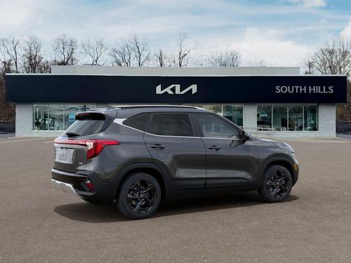 Gray 2026 Kia Seltos EX