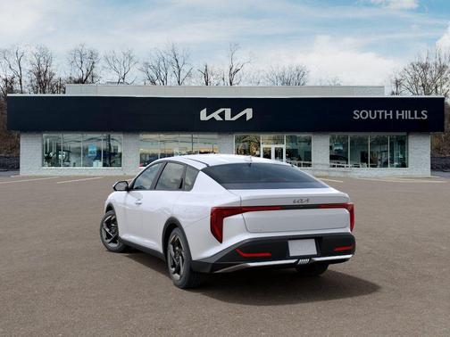 Snow White Pearl 2026 Kia K4 EX
