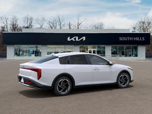 Snow White Pearl 2026 Kia K4 EX