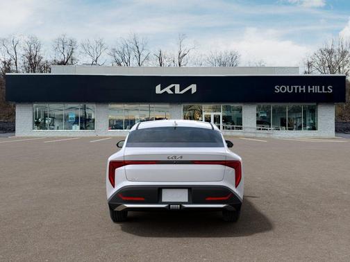 Snow White Pearl 2026 Kia K4 EX