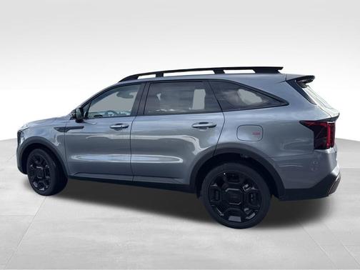 2025 Kia Sorento X-Line EX
