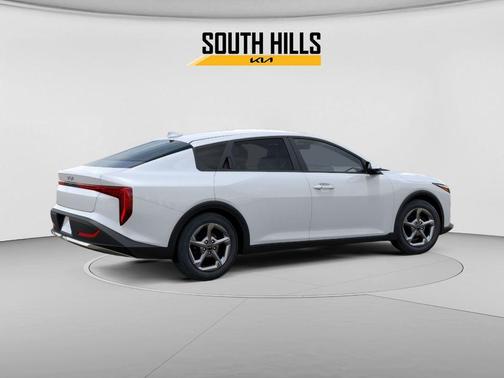 Snow White Pearl 2026 Kia K4 LXS