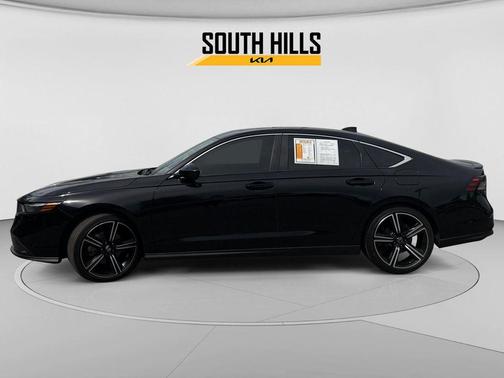 Crystal Black Pearl 2023 Honda Accord Hybrid Sport