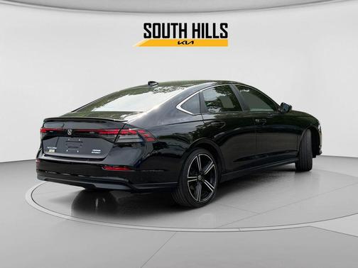 Crystal Black Pearl 2023 Honda Accord Hybrid Sport