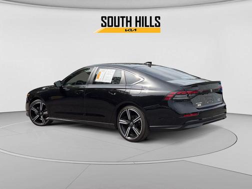 Crystal Black Pearl 2023 Honda Accord Hybrid Sport