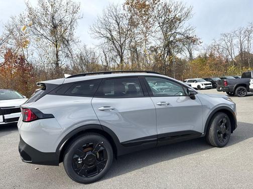 Wolf Gray 2026 Kia Sportage Hybrid X-LINE