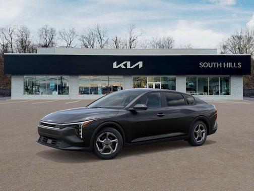 Gray 2026 Kia K4 LXS