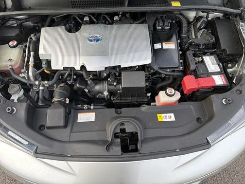 2017 Toyota Prius Four