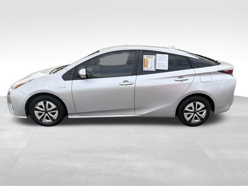 2017 Toyota Prius Four