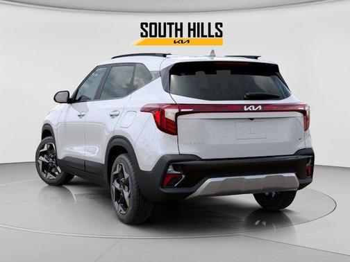 Snow White Pearl 2026 Kia Seltos S