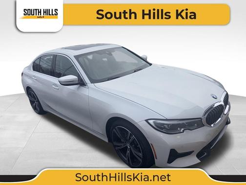 2022 BMW 330 i xDrive