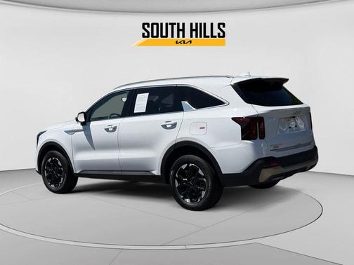 Glacial White Pearl 2025 Kia Sorento S