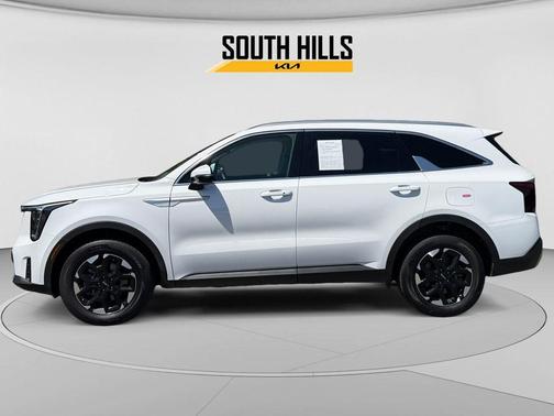 Glacial White Pearl 2025 Kia Sorento S