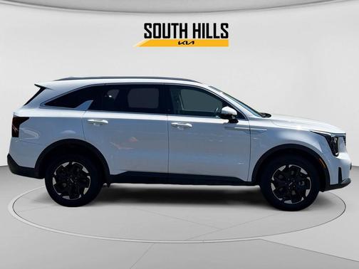Glacial White Pearl 2025 Kia Sorento S
