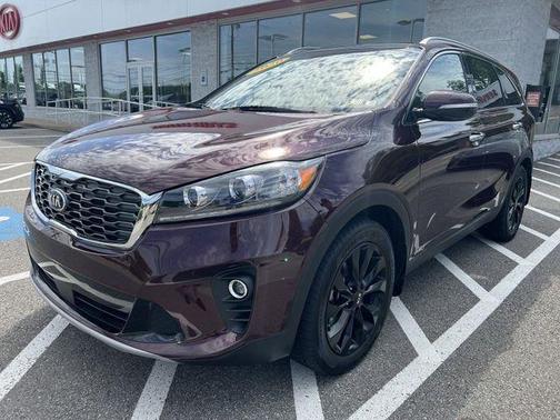 Photo 3 of 31 of 2020 Kia Sorento EX
