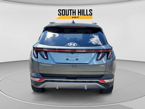 Amazon Gray 2022 Hyundai TUCSON Limited