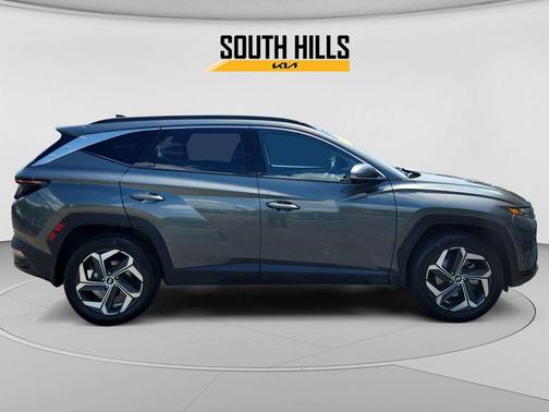 Amazon Gray 2022 Hyundai TUCSON Limited