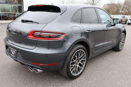 2018 Porsche Macan Sport Edition