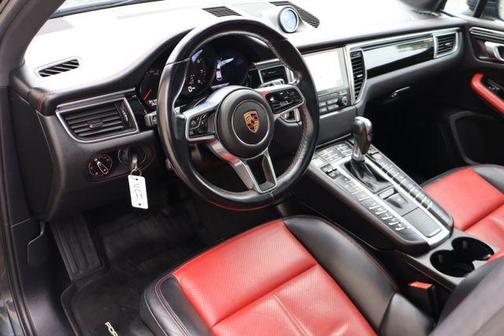 2018 Porsche Macan Sport Edition