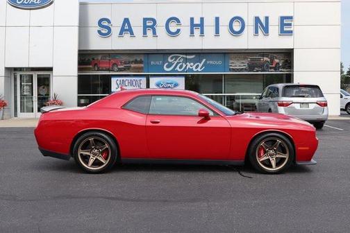 2015 Dodge Challenger SRT Hellcat