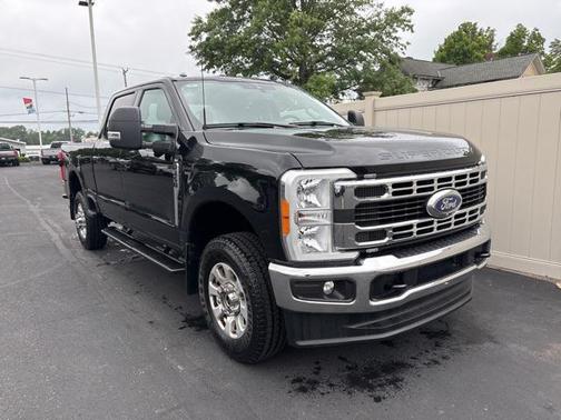 2023 Ford F-350 XLT