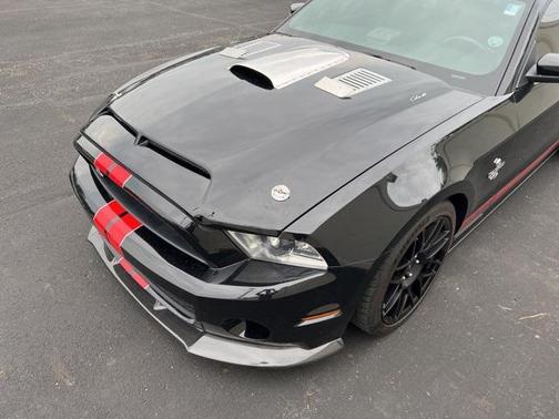 2012 Ford Shelby GT500 Base