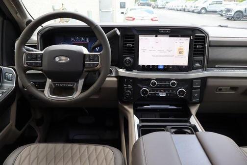 2025 Ford F-350 Platinum