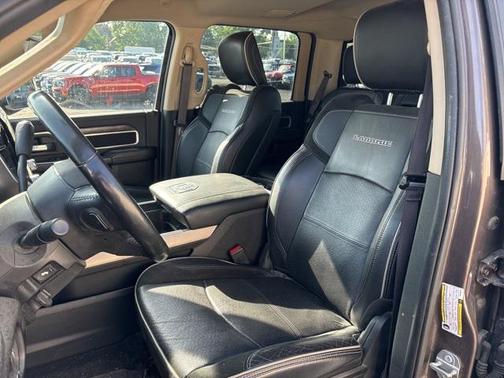 2021 RAM 2500 Laramie Crew Cab 4x4 6'4' Box