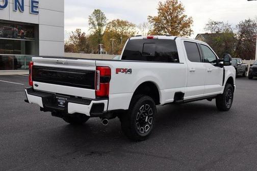 2026 Ford F-350 Platinum