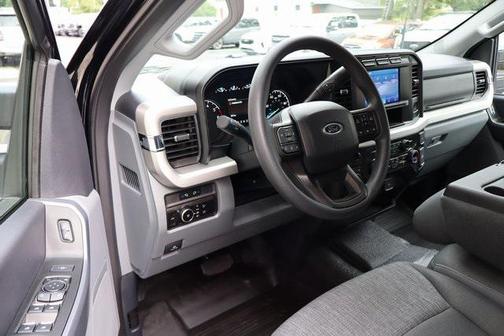 2024 Ford F-350 XLT