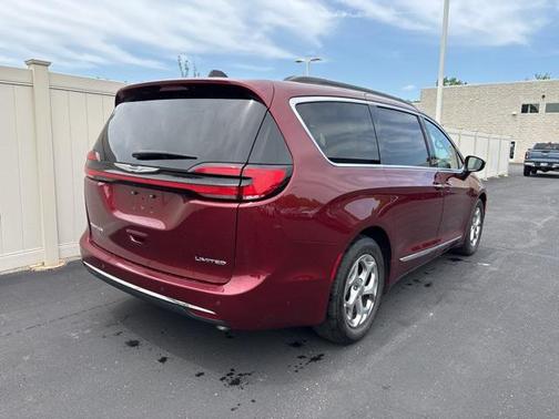 2023 Chrysler Pacifica Limited