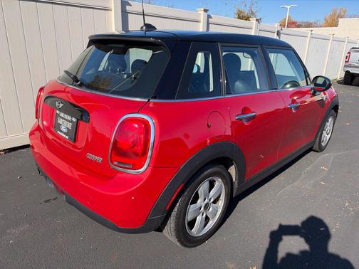 Blazing Red Metallic 2016 MINI Hardtop Cooper
