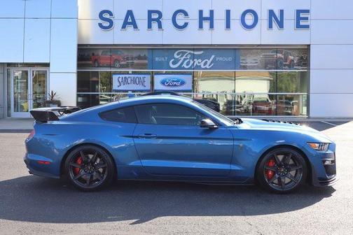 2021 Ford Shelby GT500 Base