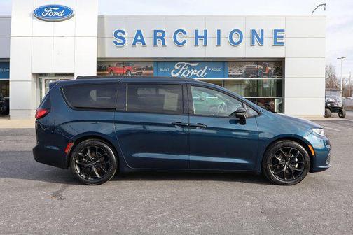 2025 Chrysler Pacifica Limited