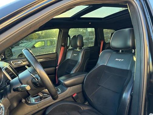 2017 Jeep Grand Cherokee SRT