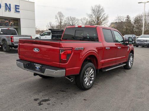 Rapid Red Metallic Tinted Clearcoat 2025 Ford F-150 XLT