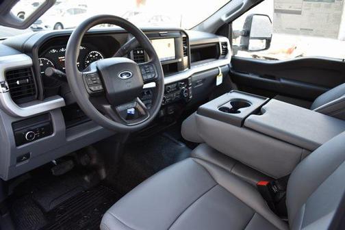 2025 Ford F-350 XL