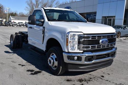 2025 Ford F-350 XL
