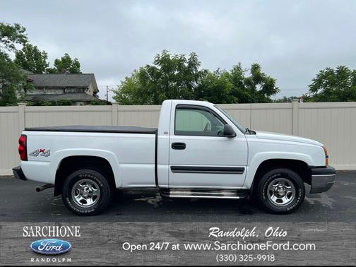 Summit White 2004 Chevrolet Silverado 1500 Base