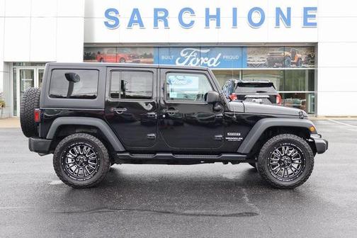2016 Jeep Wrangler Unlimited Sport