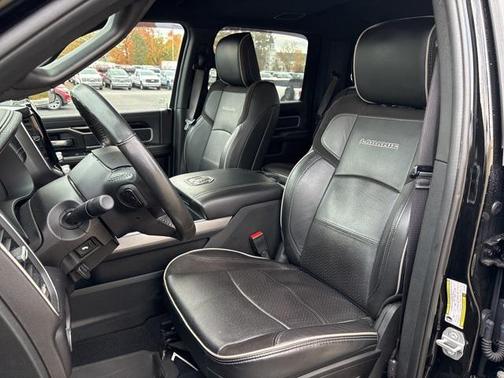 2022 RAM 2500 Laramie Crew Cab 4x4 6'4' Box