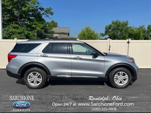 Silver Metallic 2024 Ford Explorer XLT