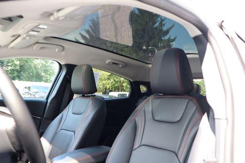 Star White Metallic Tri-Coat 2026 Ford Mustang Mach-E Premium