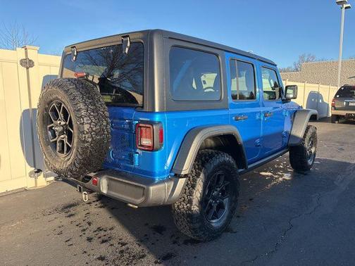 2024 Jeep Wrangler Willys