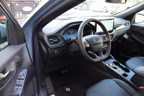 2026 Ford Escape ST-Line Elite