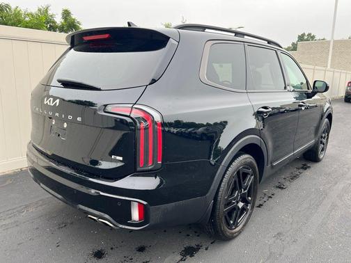 Ebony Black 2024 Kia Telluride SX X-Line
