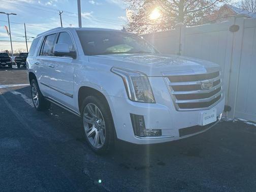 2019 Cadillac Escalade Premium Luxury